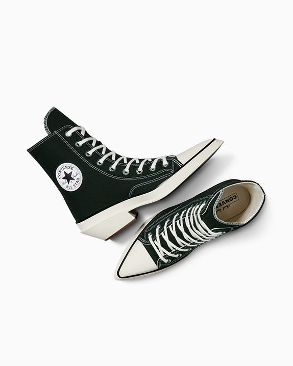 Chuck 70 De Luxe Pointed