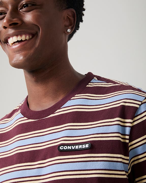 Camiseta Listrada Standard Fit Unisex