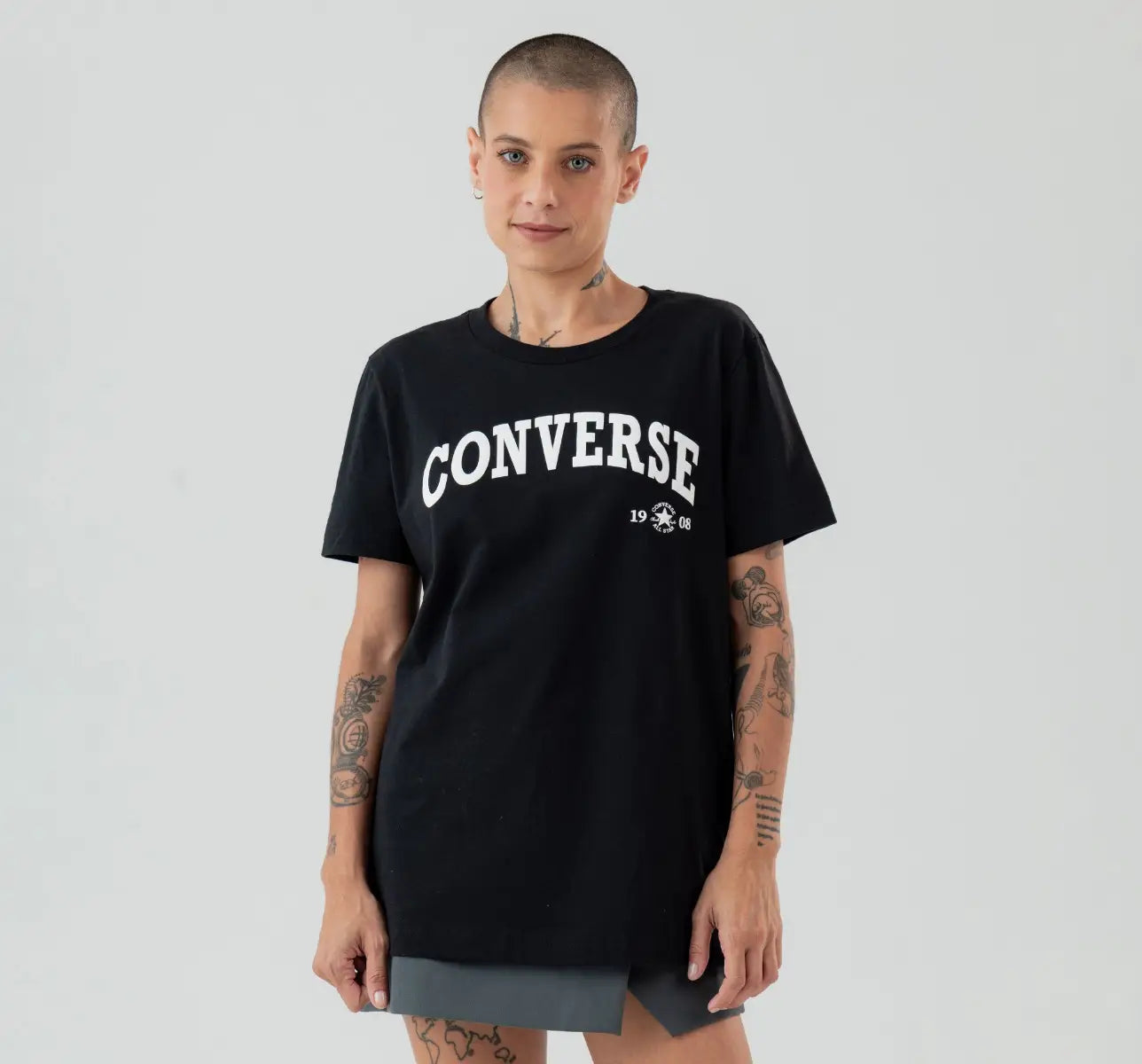 Camiseta Converse Retro Standard Fit Feminino