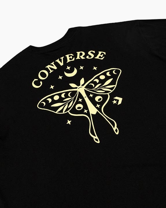 Camiseta Borboleta Frente e Costas Oversized Fit Feminino