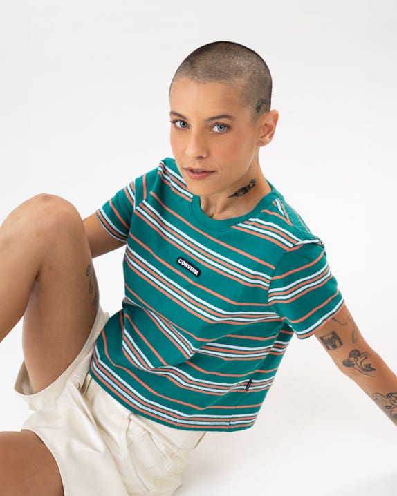 Camiseta Cropped Listrado Standard Fit Feminino