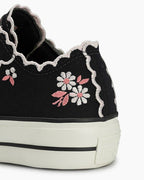 Chuck Taylor All Star Lift Embroidery Graphic