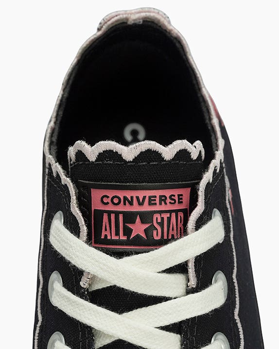 Chuck Taylor All Star Lift Embroidery Graphic